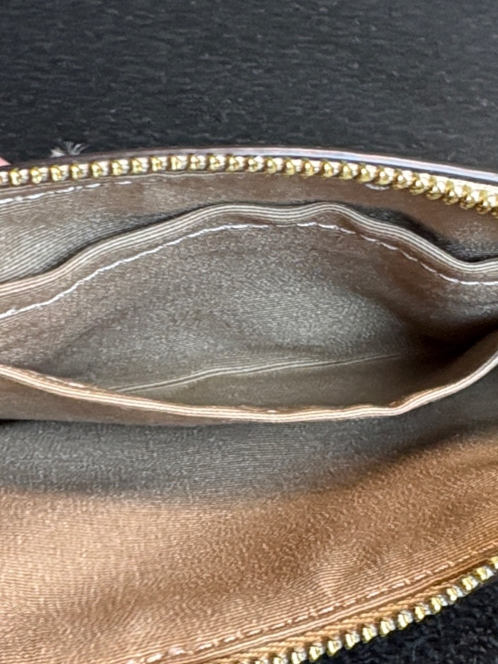 Coach Beige Floral Signature Wristlet with White Strap and Gold Logo - Picture 8 of 10